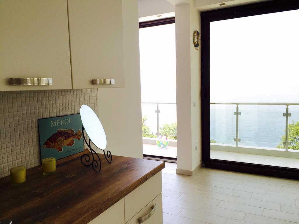 Apartment Superseaview Sutomore Habitación foto