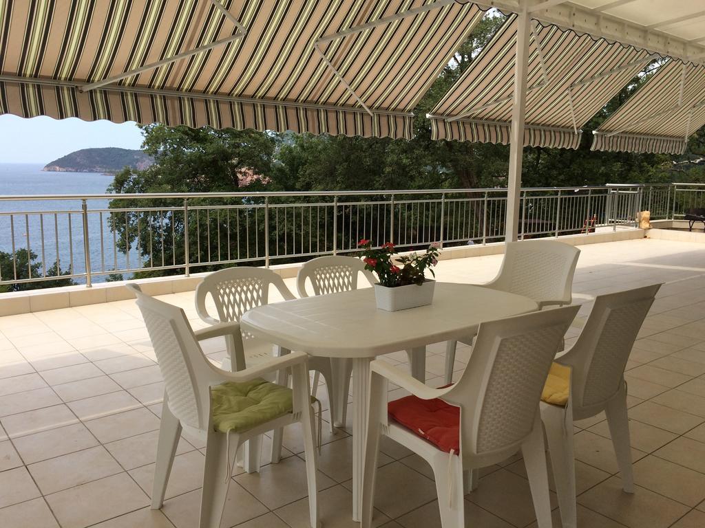 Apartment Superseaview Sutomore Habitación foto