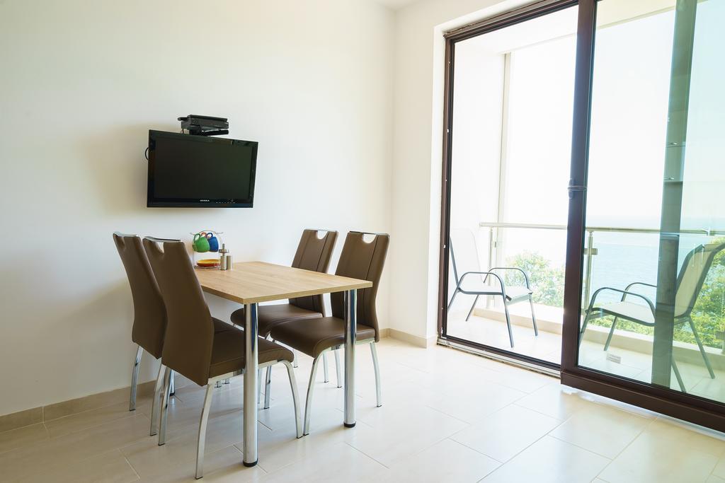 Apartment Superseaview Sutomore Exterior foto